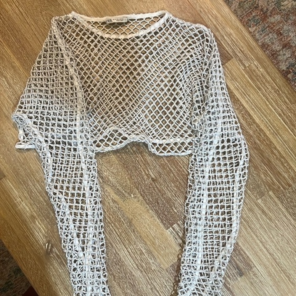 Zara long sleeve cover up